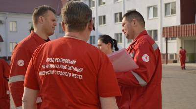 Красный Крест обучает всех желающих основам первой помощи и набирает психологов