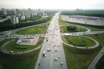 Движение на развязке МКАД с Волоколамским шоссе запустят до конца 2020 года