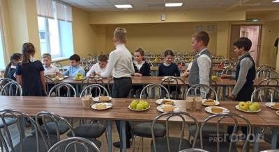 Губернатор Миронов сделал заявление о школьных обедах: кого накормят бесплатно