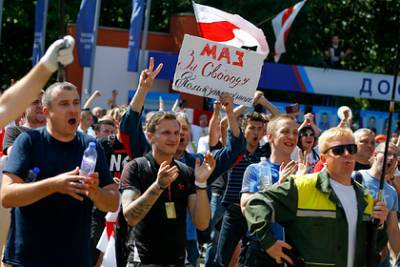 Белорусских рабочих призвали к сидячей забастовке