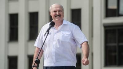 ТОП-7 самых ярких цитат Александра Лукашенко на встрече с работниками МЗКТ