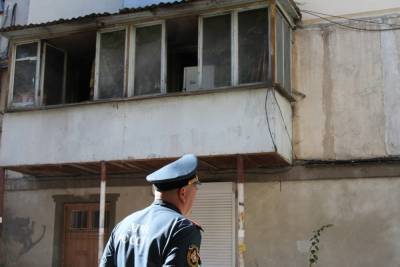 В Севастополе из огня спасли мужчину с ограниченными возможностями здоровья
