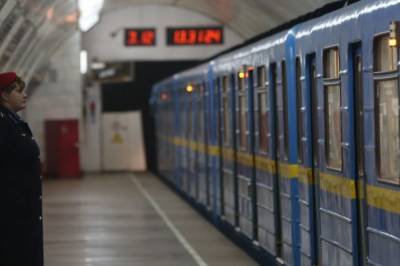 В Киеве еще 6 станций метро подключили к 4G