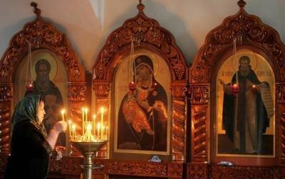 На Киевщине ограничат проведение религиозных праздников из-за COVID