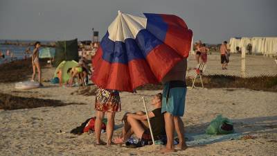 Крымские курорты примут почти 2 млн туристов в августе
