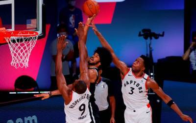 НБА: Торонто и Клипперс с побед стартовали в плей-офф