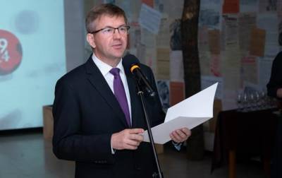 Посол Беларуси в Словакии подал в отставку