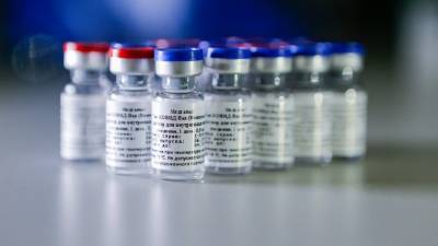 В Минздраве РФ показали уникальные кадры производства вакцины от коронавируса