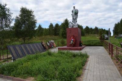 В Глинковском районе облагородили место захоронения 175 воинов Советской армии