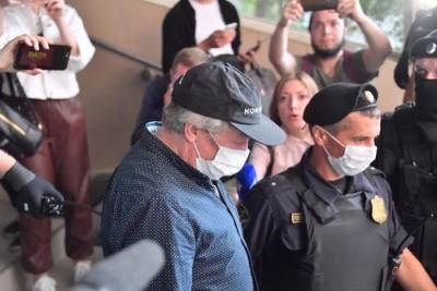 Ефремов приехал в Пресненский суд на слушание дела о ДТП со смертельным исходом