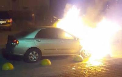 Опубликовано видео момента поджога авто программы Схемы