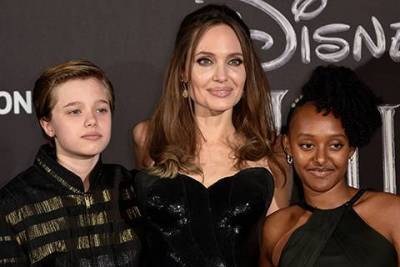 Анджелина Джоли рассказала, как ее дети адаптировались к жизни в условиях пандемии
