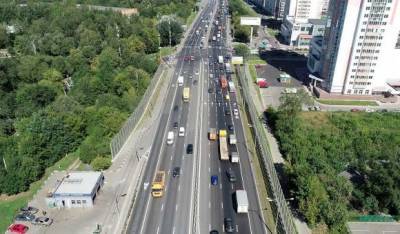 Движение на Варшавском шоссе в Москве затруднено после крупного ДТП