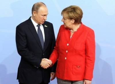 Меркель и Путин обсудили ситуацию в Беларуси