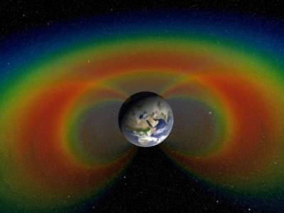 NASA: в магнитном поле Земли есть вмятина, это может вывести из строя спутники