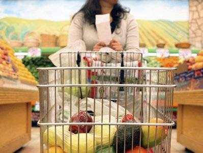 Эксперт: В Армении 65% расходов семьи уходит на еду, что является катастрофическим показателем