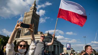 Польша начала принимать желающих покинуть Белоруссию граждан республики