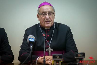 Архиепископ Кондрусевич призывает главу МВД освободить всех задержанных во время протестов и просит о личной встрече
