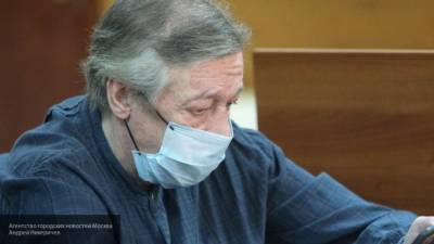 Трое потерпевших по делу Ефремова оценили причиненный ущерб в 1 рубль