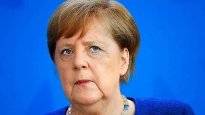 Меркель уверена, что Германия на пороге новой катастрофы