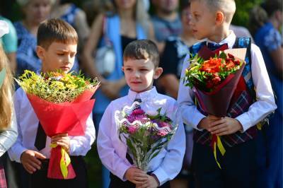 Школьные линейки в День знаний на Ставрополье пройдут в два этапа