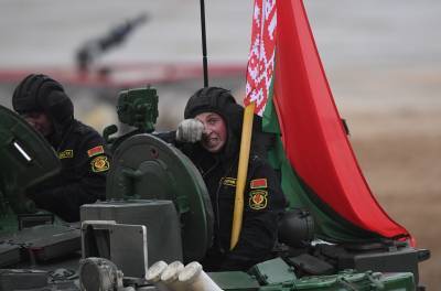 Белоруссия мобилизовала армию на западной границе
