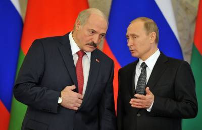 Путин рассказал Лукашенко о разговорах с Макроном и Меркель