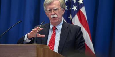 Болтон предупредил о возможном объявлении Трампа о выходе из НАТО