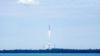 Ракета Falcon стартовала одиннадцатой группой интернет-спутников Starlink
