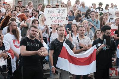 Более 450 российских музыкантов, поэтов и работников сферы культуры осудили насилие в отношении протестующих в Беларуси