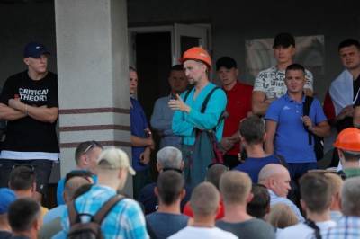 В Белоруссии бастующим рабочим пригрозили ответственностью
