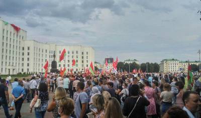 На митинги в поддержку Лукашенко вышли несколько тысяч жителей Гомеля и Могилева
