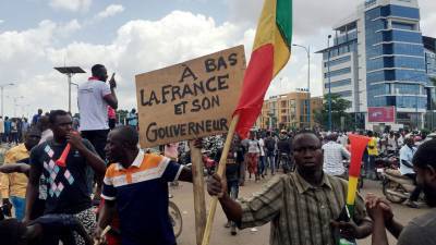 Мятежники в Мали утверждают, что арестовали президента страны