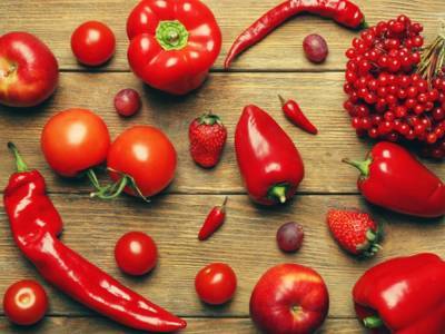 Красные фрукты и овощи полезны для мужского здоровья – врач