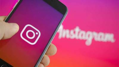Facebook тестирует функцию объединения чатов с Instagram