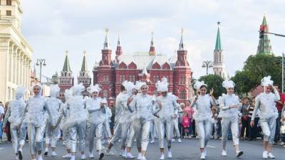 В Москве рассказали о графике работы праздничных площадок в День города