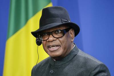 Президент Мали объявил о своей отставке после ареста мятежниками