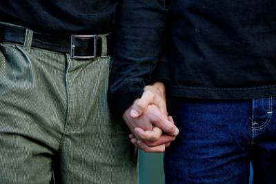 Женатый мужчина сходил на свидание с геем и решил оставить семью