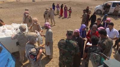 Российские военные помогли сирийцам вернуться в их дома в провинции Хама