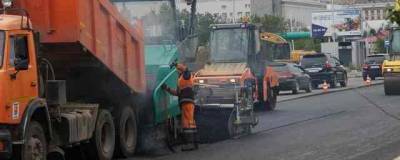 Работы на Колымском шоссе в Магадане остановлены из-за непогоды