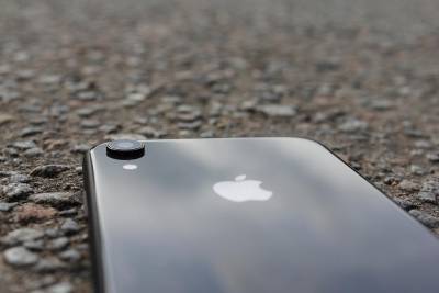 Смартфоны Apple iPhone 12 показали в чехлах до презентации