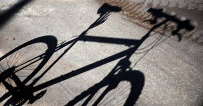 В трагической аварии погиб велосипедист