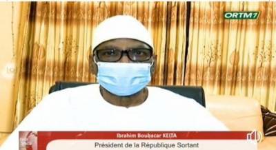 "Пусть Бог спасет нас": президент Мали после захвата военными подал в отставку