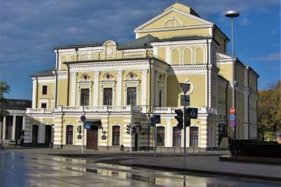 В Минске актеры Театра имени Янки Купалы не могут попасть на работу