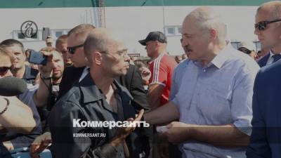 Лукашенко пообещал разобраться с митингующими возле заводов