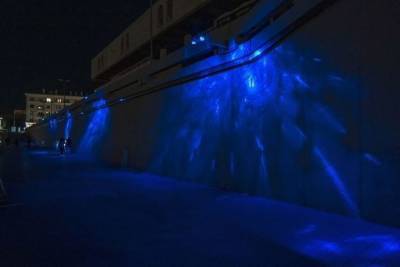 На набережной озера Кабан в Казани представили световую инсталляцию