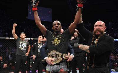 Глава UFC высказался о желании Джона Джонса завоевать титул в тяжелом весе