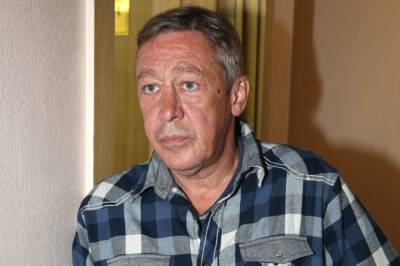Заседание по делу Ефремова прервали из-за угрозы взрыва