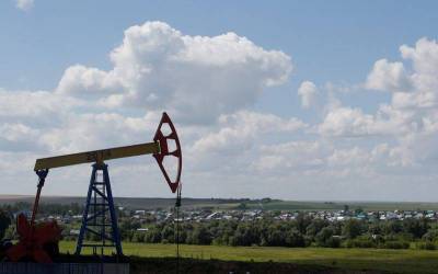 Добыча нефти и газконденсата в РФ подросла за 1-18 авг до 9,78 млн барр в сутки