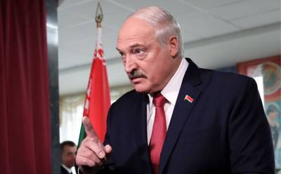 Эксперт: шансы Лукашенко выправить ситуацию повышаются